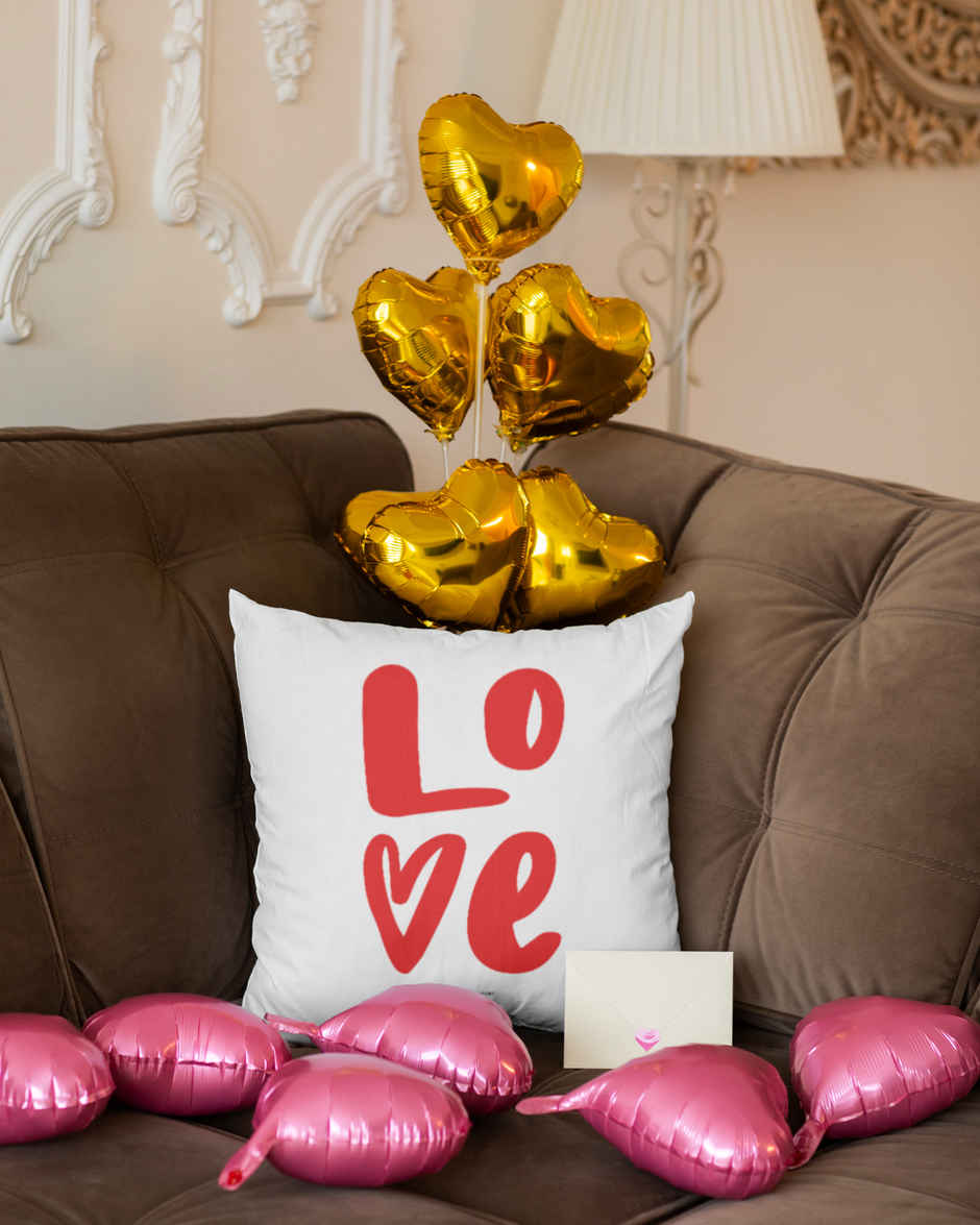 Love Cushion | Mad Over Prints