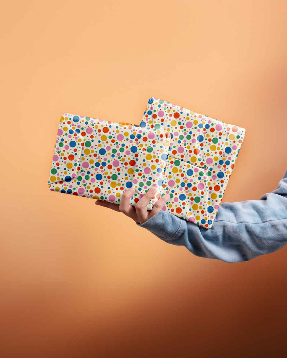Mad Over Print Red Dots Wrapping Paper Set Of 5