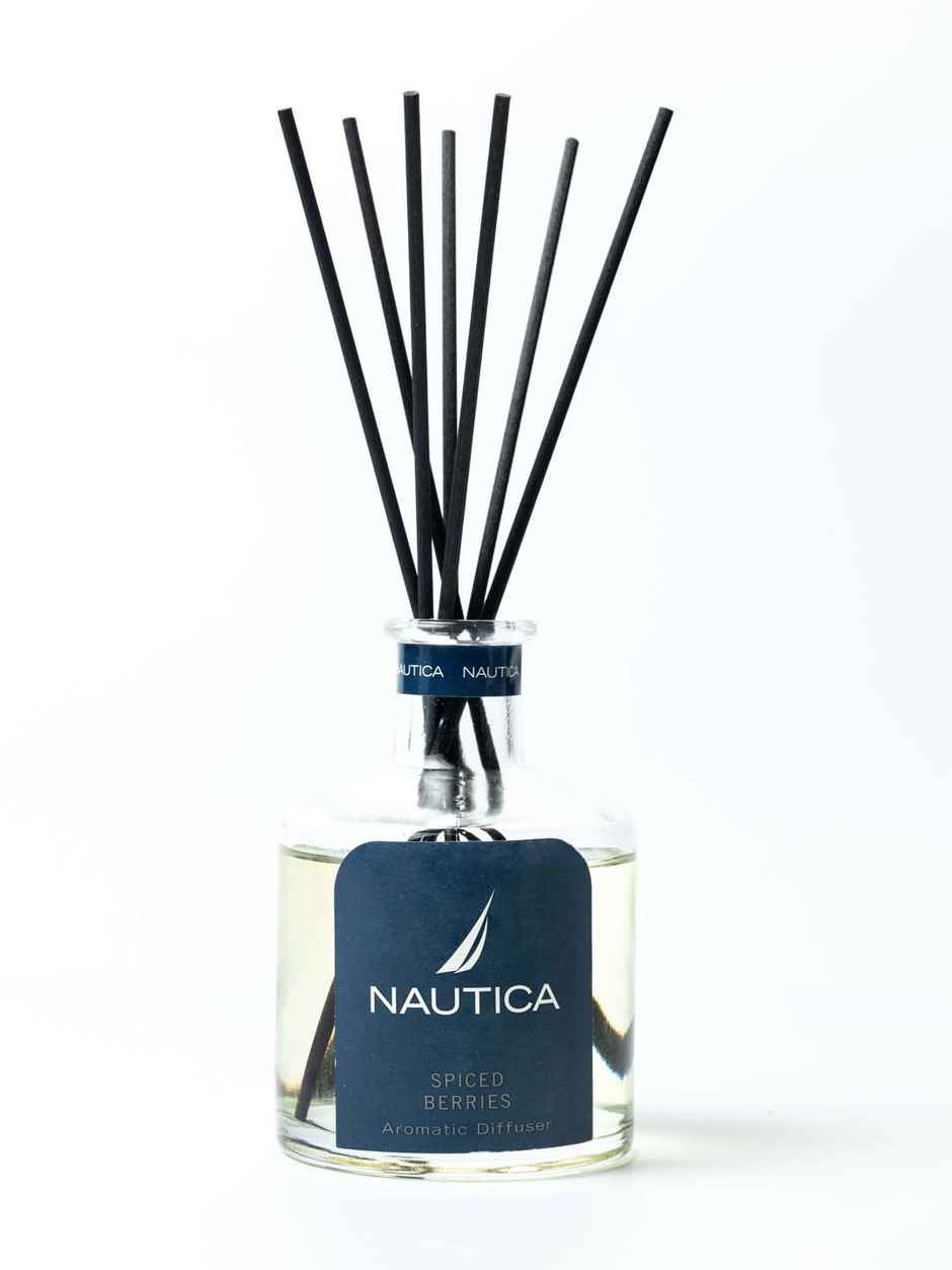 Nautica 100% Natural Aroma Oil Diffuser Set With 7 Reeds 1pc 150ml size | Nomadspiced Berry-Natural