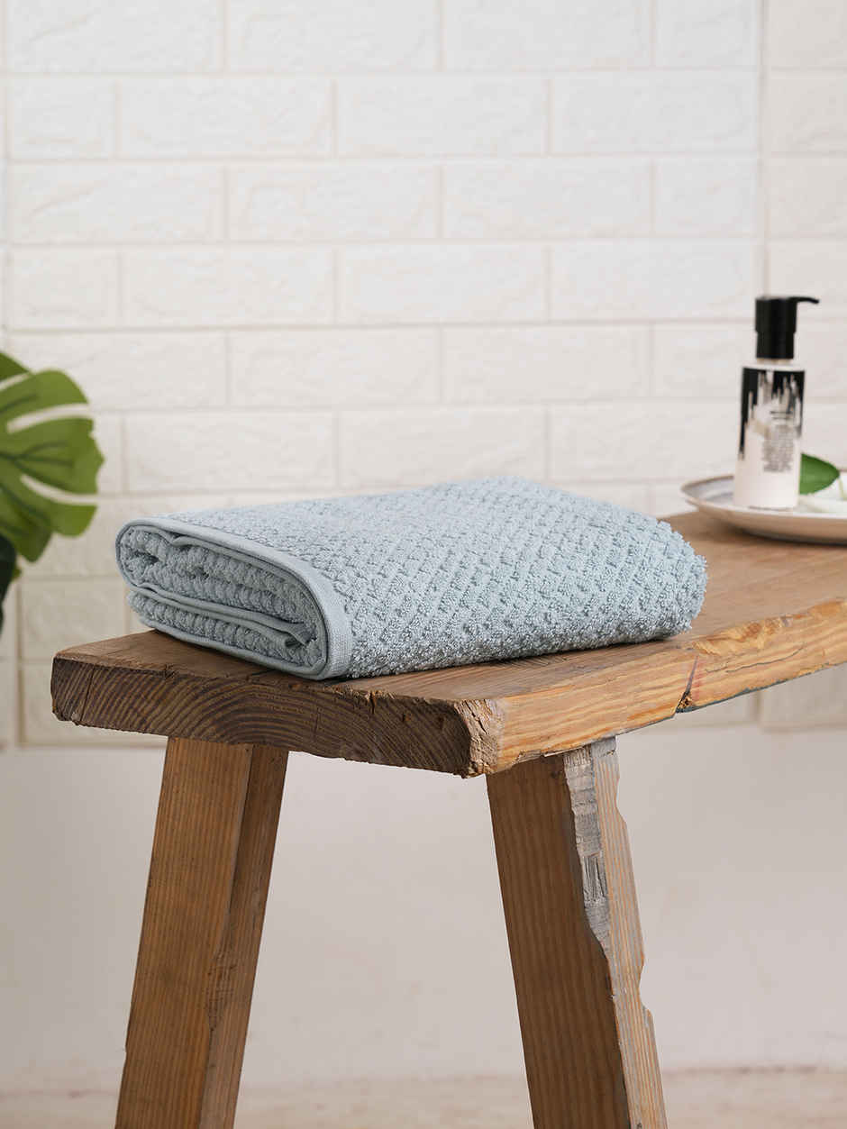 Spaces Pure Cotton High Absorbent Bath Towel | Light Blue | 448 GSM | For Men And Women
