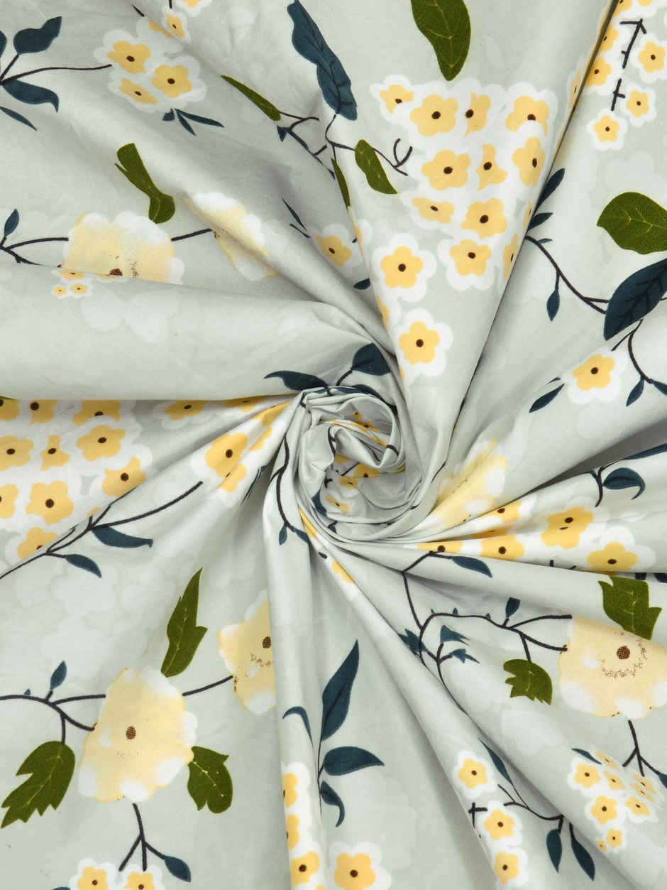DREAM WEAVERZ Elastic Fitted Double Bedsheet | 2 Frill Pillow Covers | Polycotton | Light Green