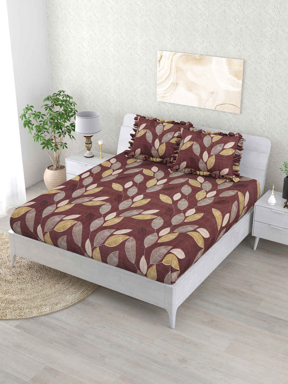 DREAM WEAVERZ Elastic Fitted Double Bedsheet | 2 Frill Pillow Covers | Polycotton | Brownish Purple