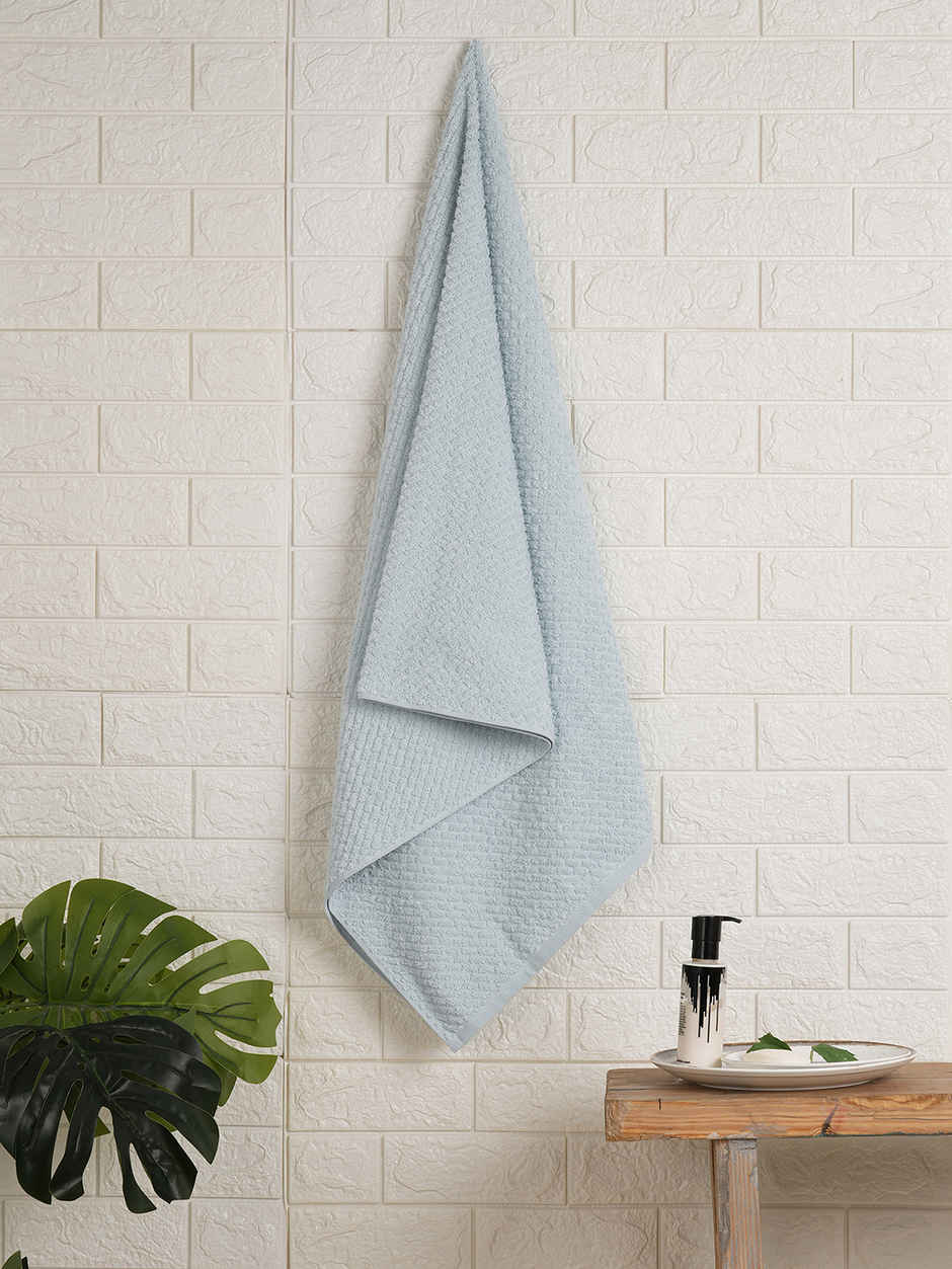 Spaces Pure Cotton High Absorbent Bath Towel | Light Blue | 448 GSM | For Men And Women
