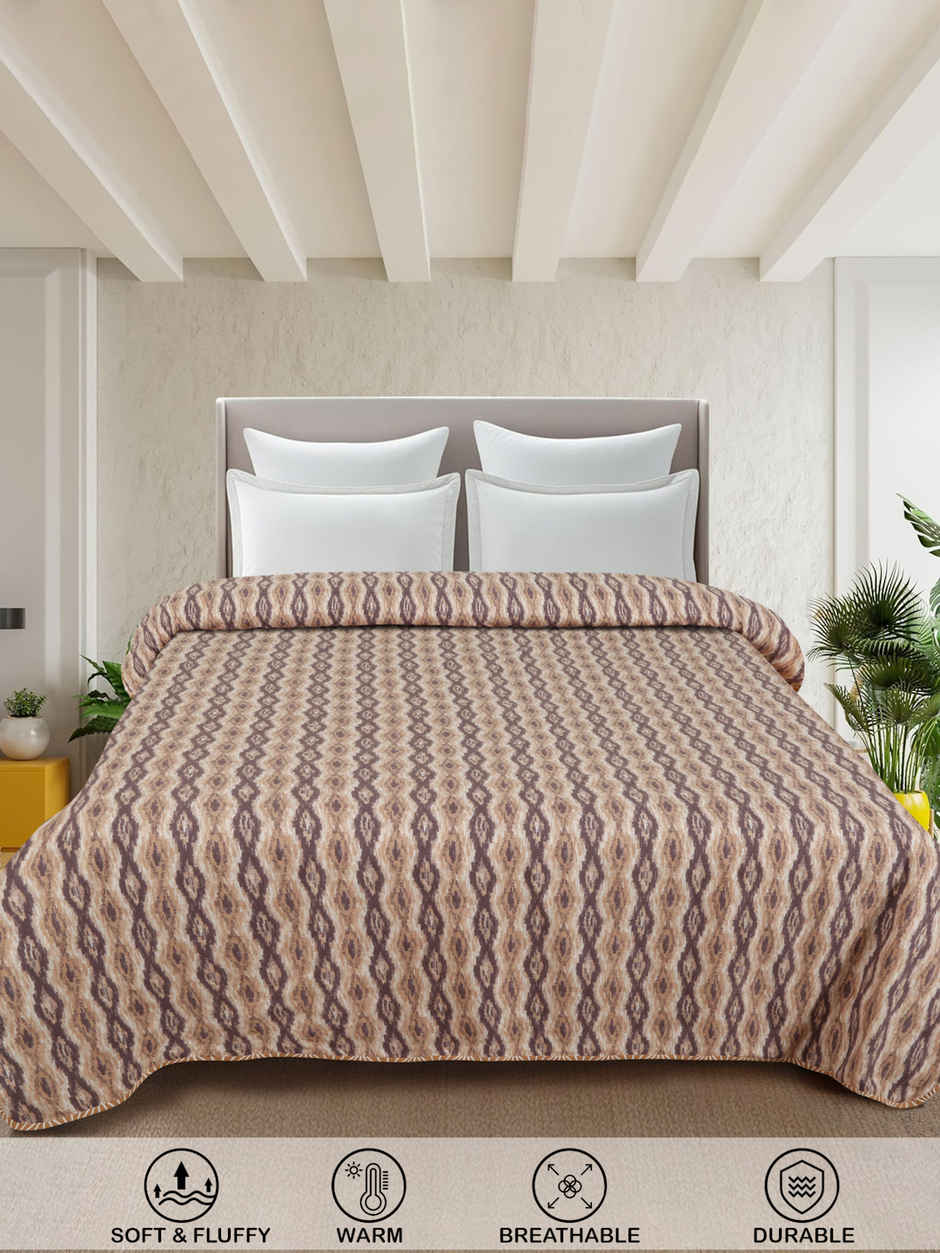 STATUS Micro Dohar Double Bed | Tie and Die Maroon - 200 x 220 cm