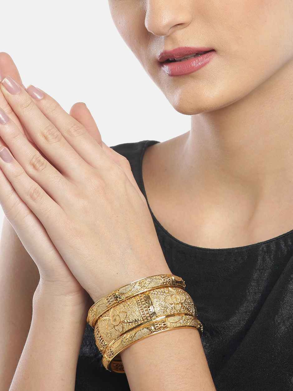 Youbella Traditional 1 Gm Gold Jewellery Gold Plated Bangle Set For Women (Golden)(Ybbn - 91519 - 2.6)
