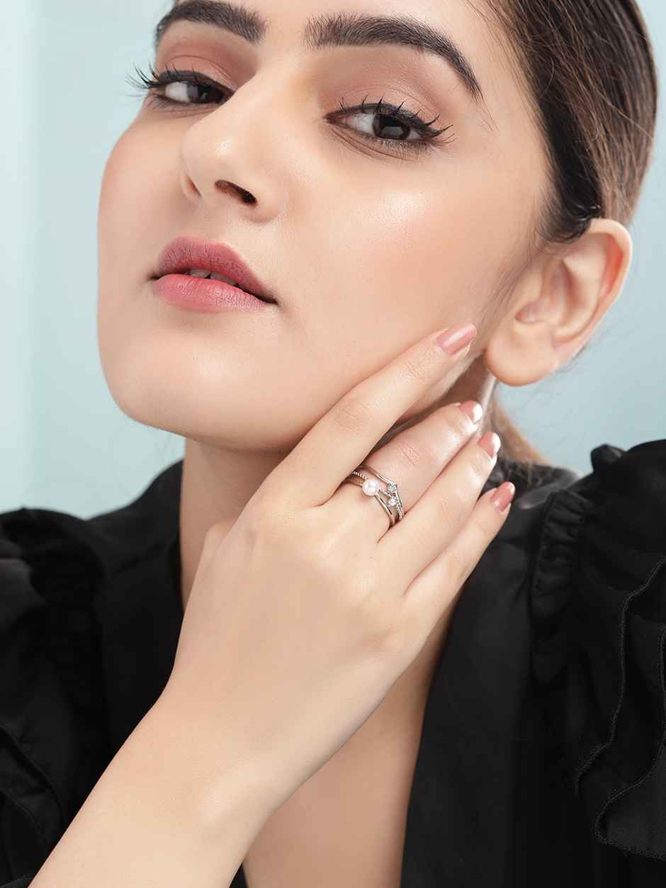 Rubans Silver-Plated Cz Stone Handcrafted Finger Ring