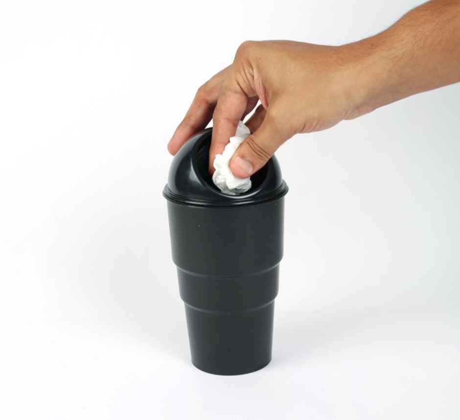 Motorzee Plastic Car dustbin Black Car Trash Bin Car Trash Can