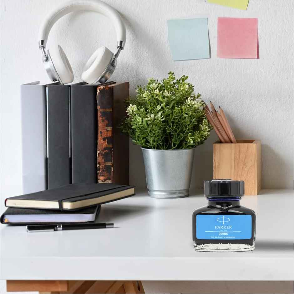 Parker Quink Bottle|Ink - Blue | 30 Ml | Quick - Drying Ink | No - Smear Writing