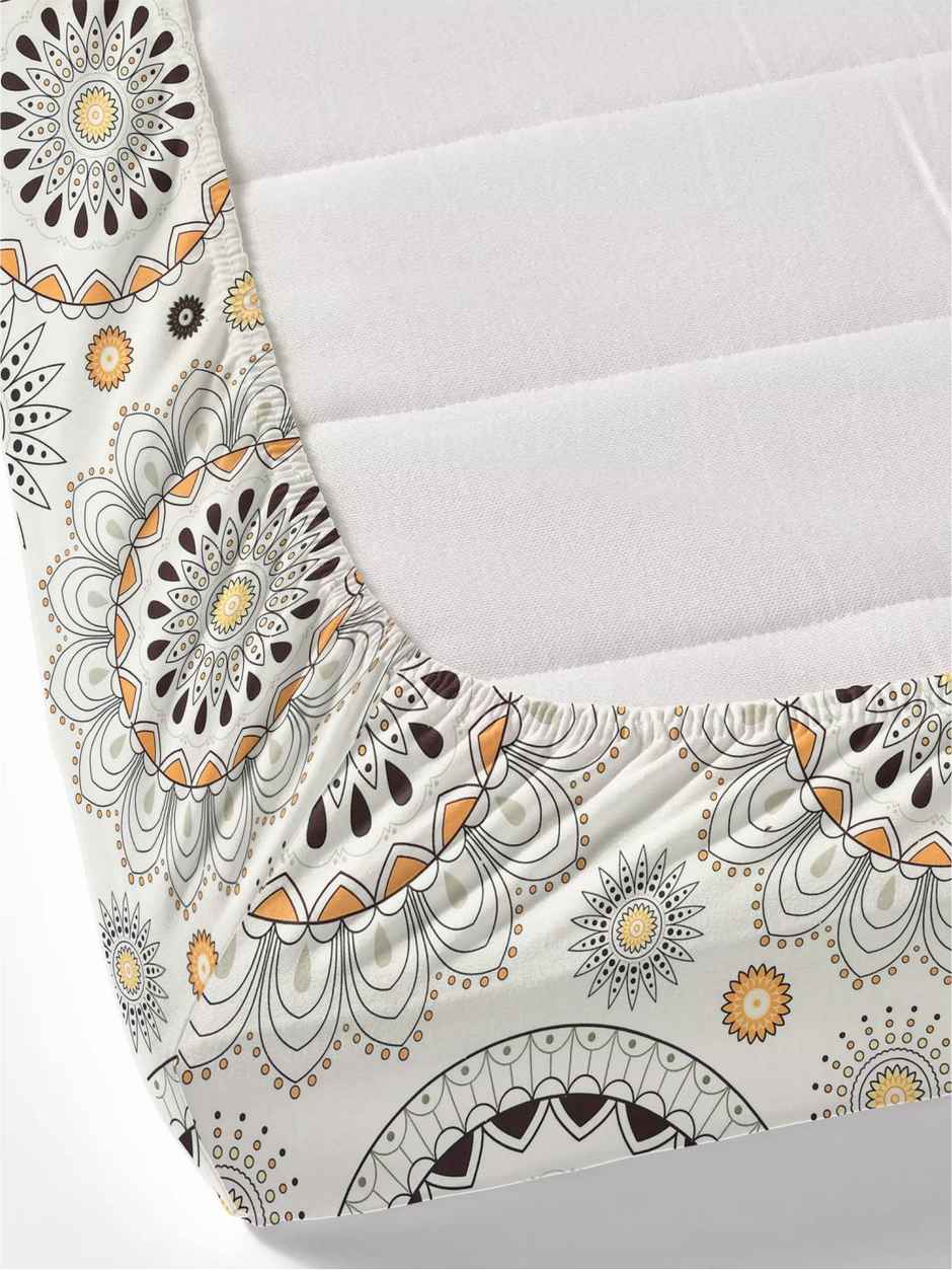 DREAM WEAVERZ Elastic Fitted Double Bedsheet | 2 Frill Pillow Covers | Polycotton | Cream Yellow