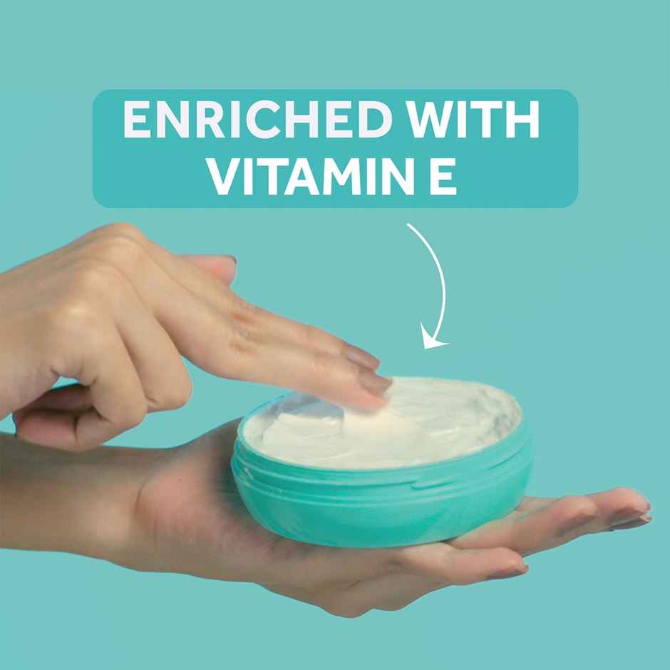 Pond's  Light Moisturiser with Cera-Hyamino for 5X Dryness Repair, Soft & Smooth Skin