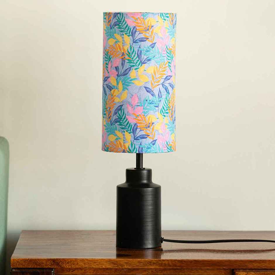 ExclusiveLane Frond Metal Table Lamp Handcrafted - 45 cm