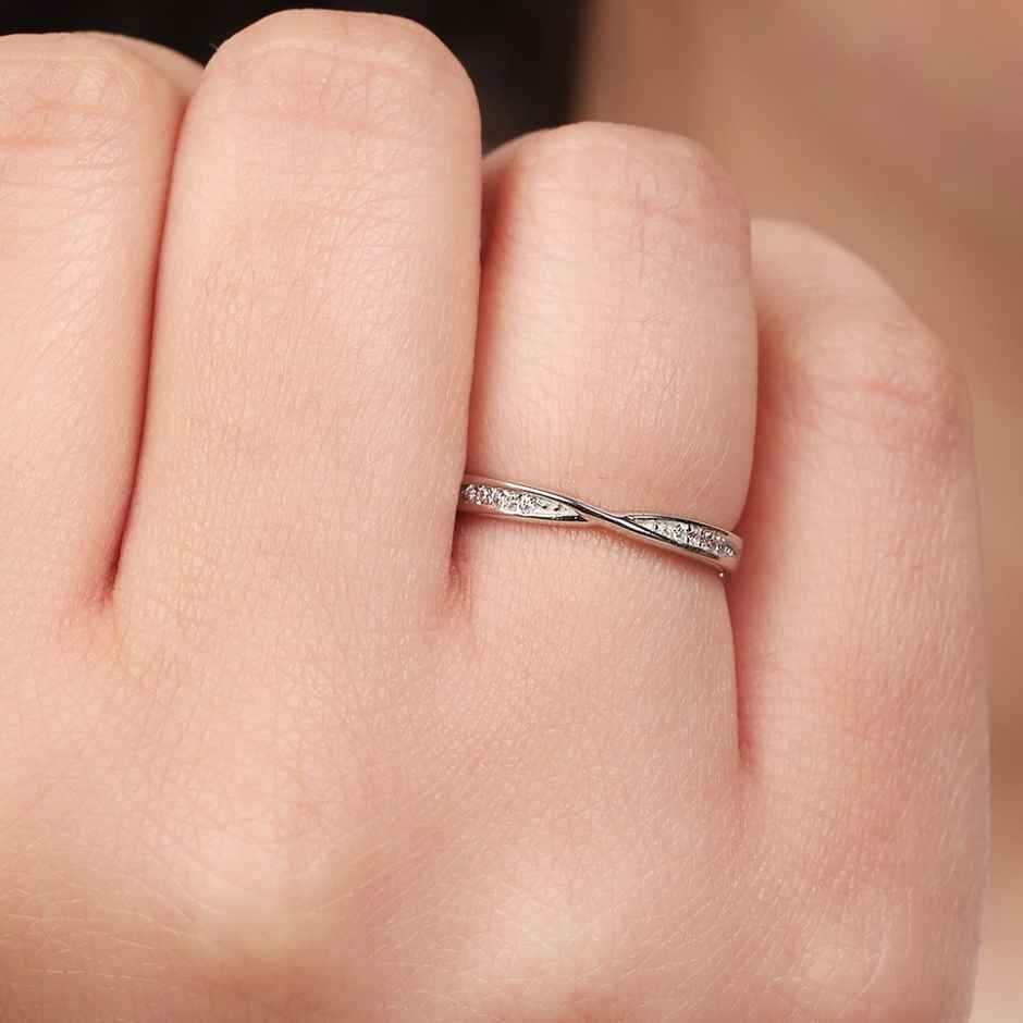 Zavya One line CZ Rhodium Plated 925 Sterling Silver Ring