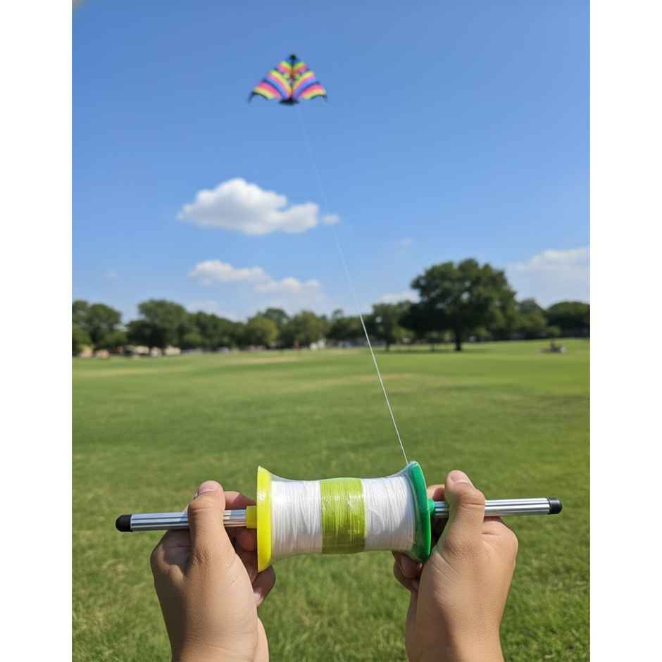 Kite thread with Plastic Spool | 700 Mtrs | Firki | White | Samsidhi