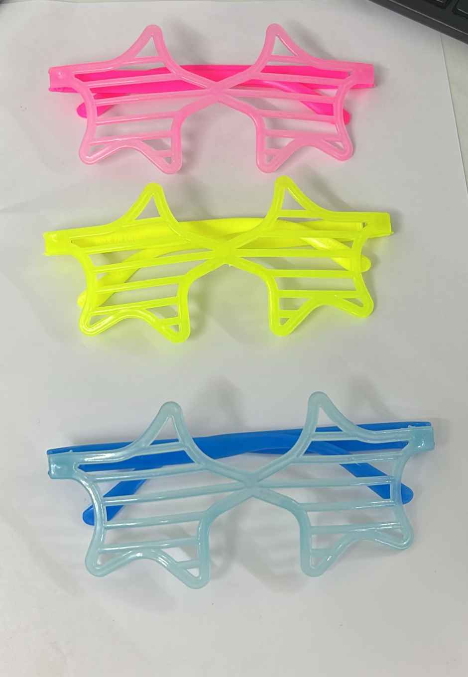 Star Frame Shutter Plastic Radium Party Goggles | Tomuncle