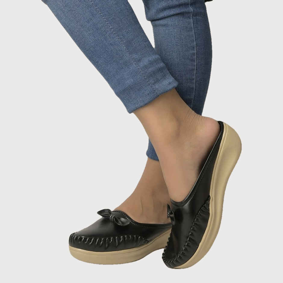 Shoetopia Upper Bow Detailed Black Slip-On Loafers For Women | UK 9