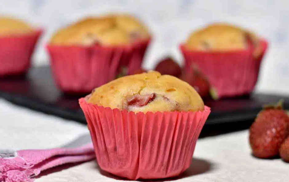 Karachi Bakery Muffins (Veg) - Strawberry
