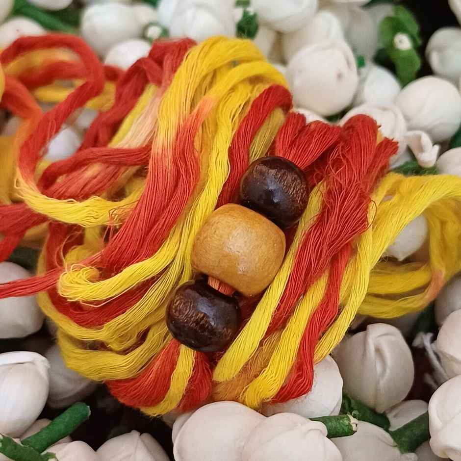 Lotte Choco Pie Chocolate Cake(168gms) & Red And Yellow Mauli Rakhi With Beads(1pc) Combo