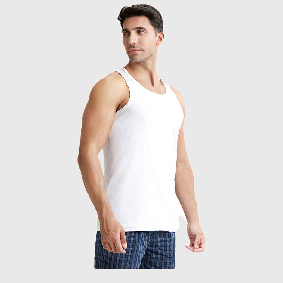 Jockey 8820 Men's Super Combed Cotton Round Neck Vest|Extended Length|Easy Tuck|PO3 | White-L