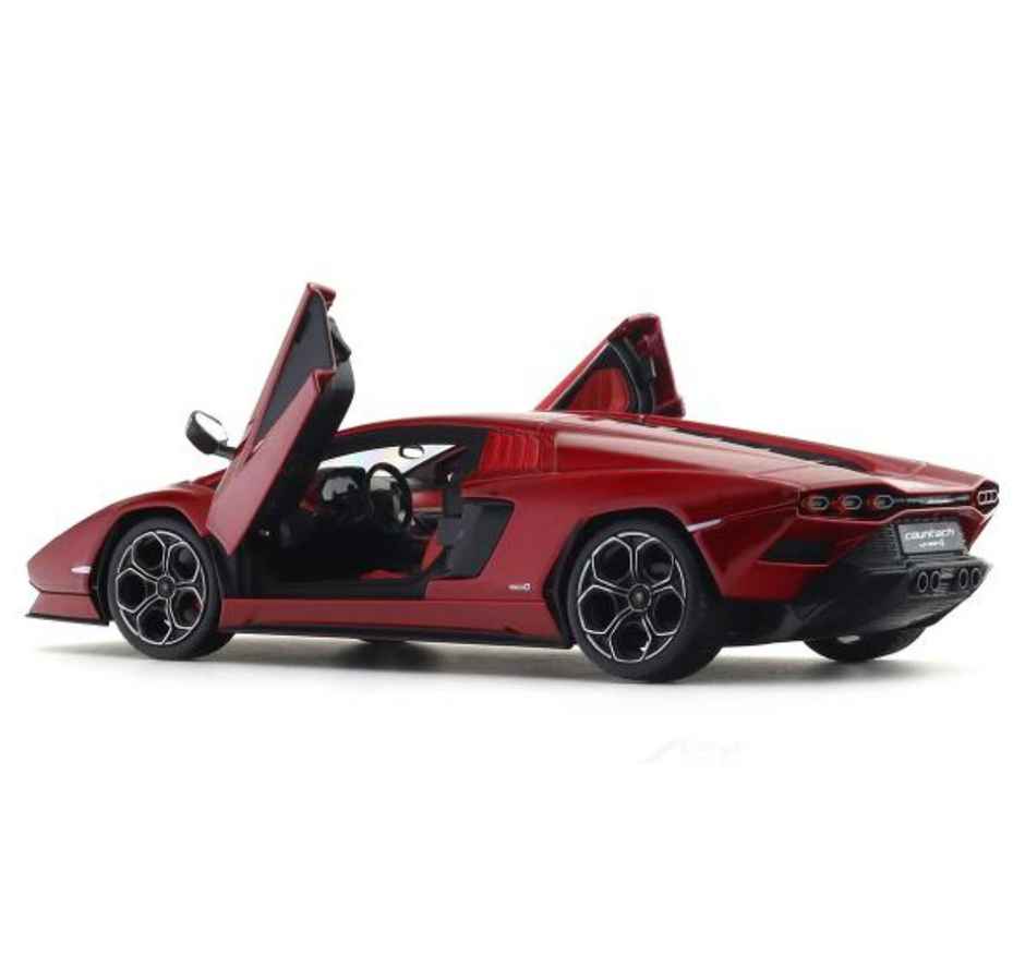 Bburago Licensed 1:24 Model Lamborghini Countach LPI 800