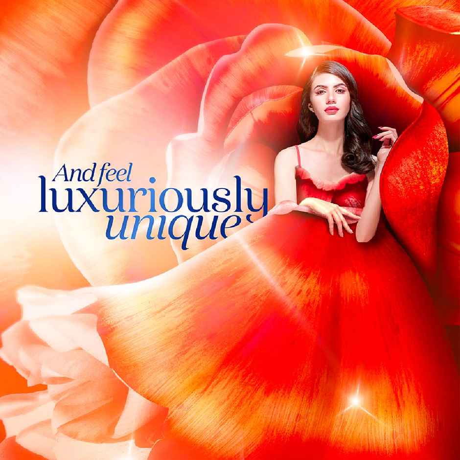 Surf Excel Matic Express Clean & Fresh (830ml) & Comfort Perfume Deluxe Passion (1.8L) Combo