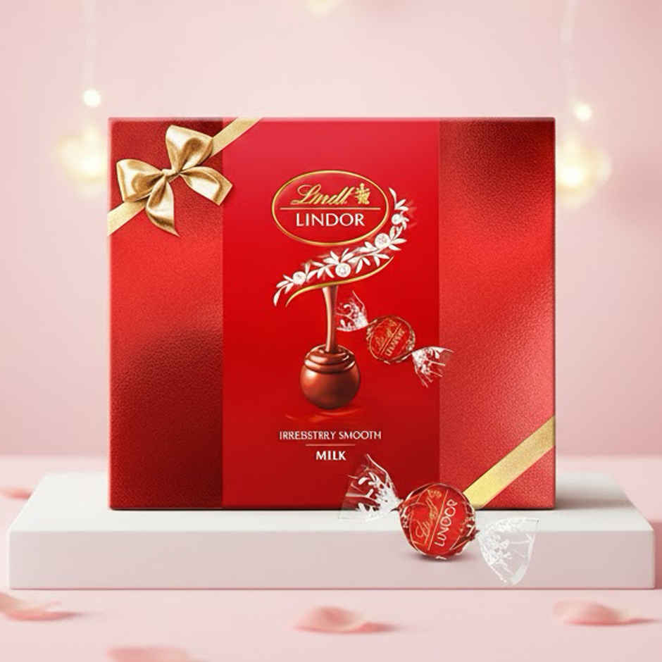 Lindt Lindor Milk | Smooth & Creamy Chocolate