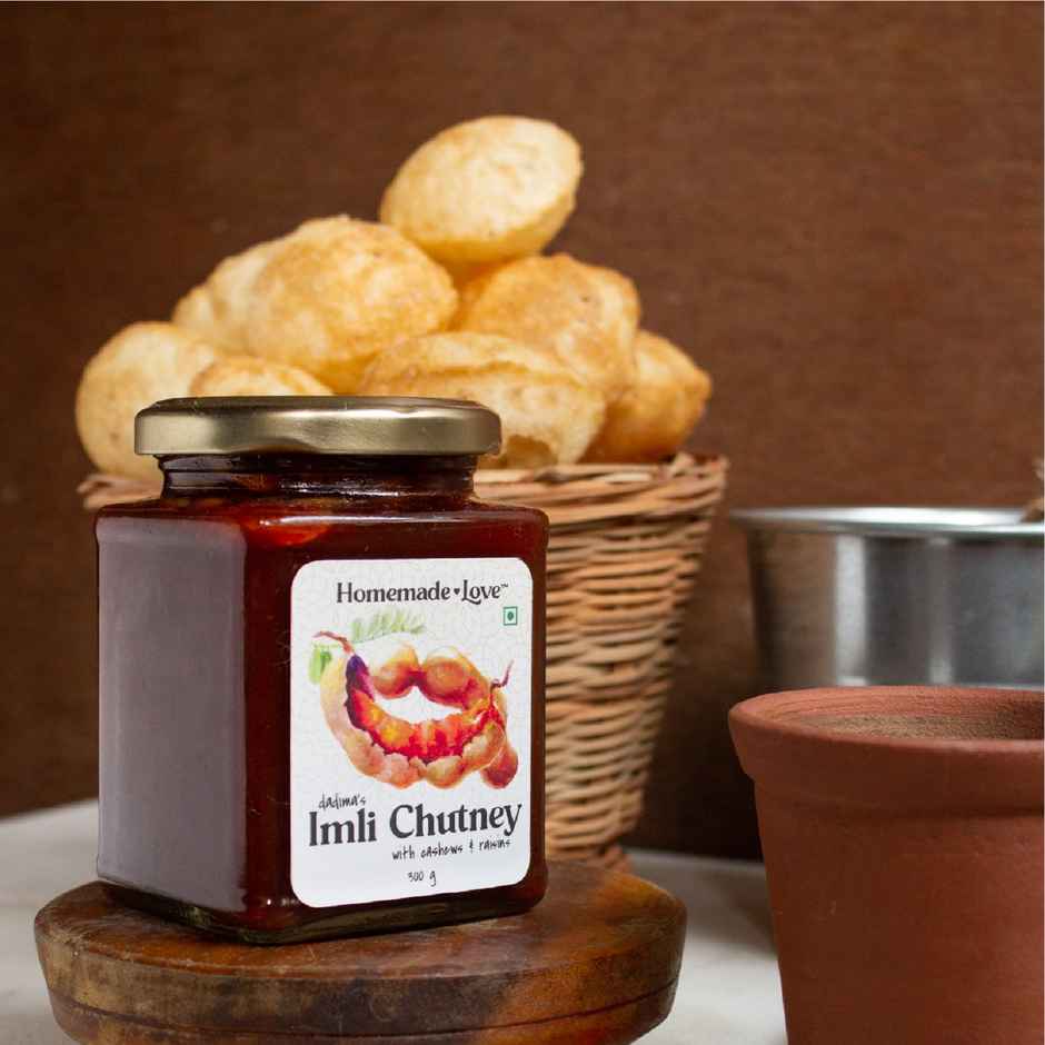 Homemade Love- Imli Chutney With Cashews And Raisins
