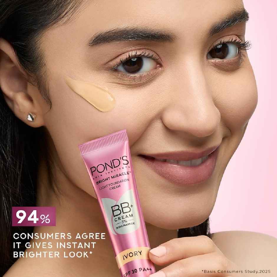 Pond's BB+ Cream Instant Spot Coverage + Light Make-up Glow Ivory