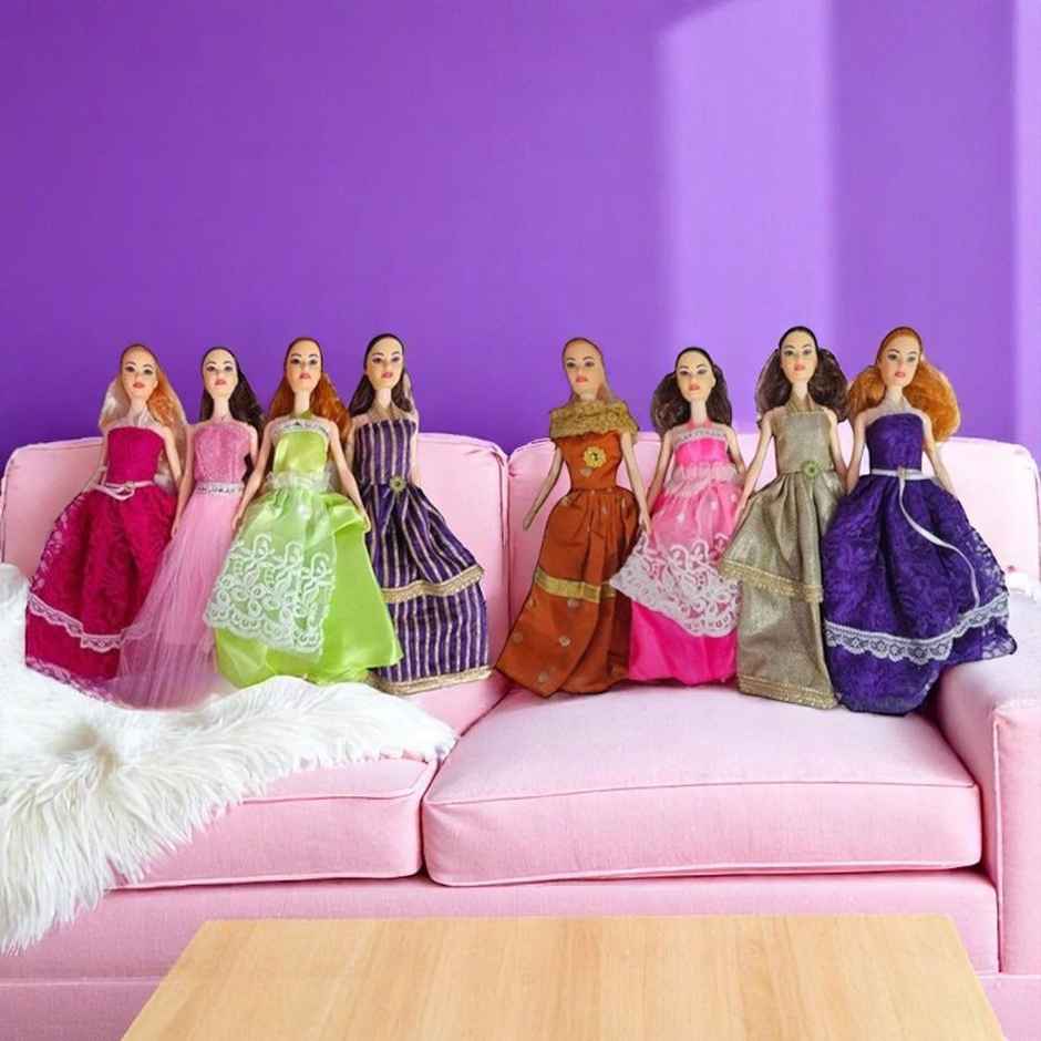 Wembley Beauty Girl Doll With Access | Colour May Vary