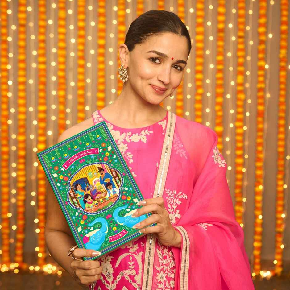 Diwali Magic Collection | Diwali Gift Hamper | Pack Of 10 | Phool