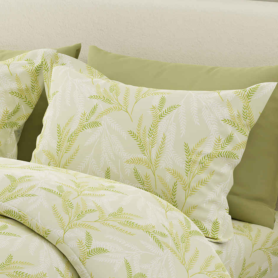 Boutique Living Nature Bouqute 100% Cotton 300 TC Scented King Bedsheet with 2 Pillow Covers (Green Apple Fragrance)