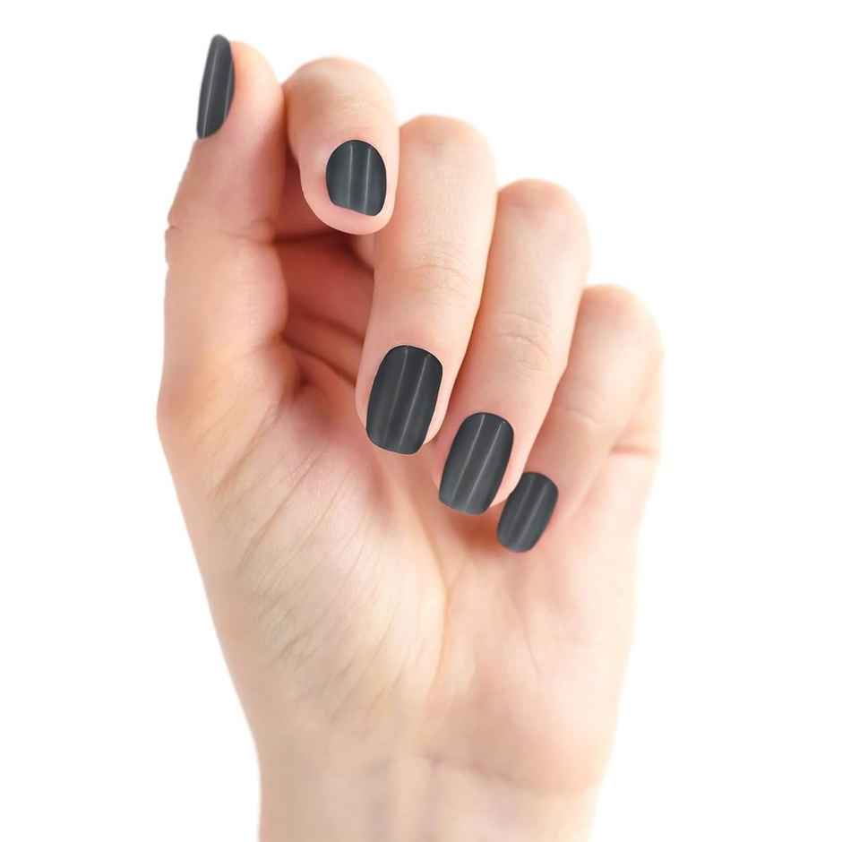 Renee Stick On Nails Bn 01| 24 Reusable Artificial Fake Nail Set