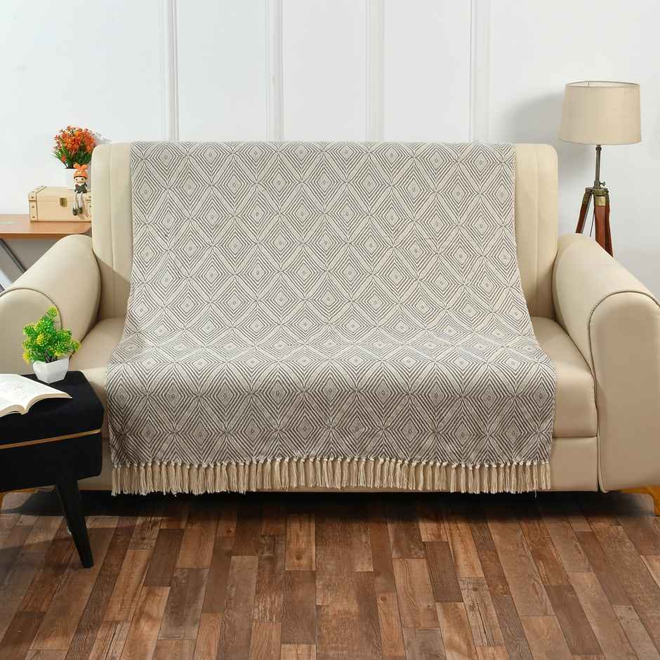 Sashaa World Diamond Weave Comfort Throw