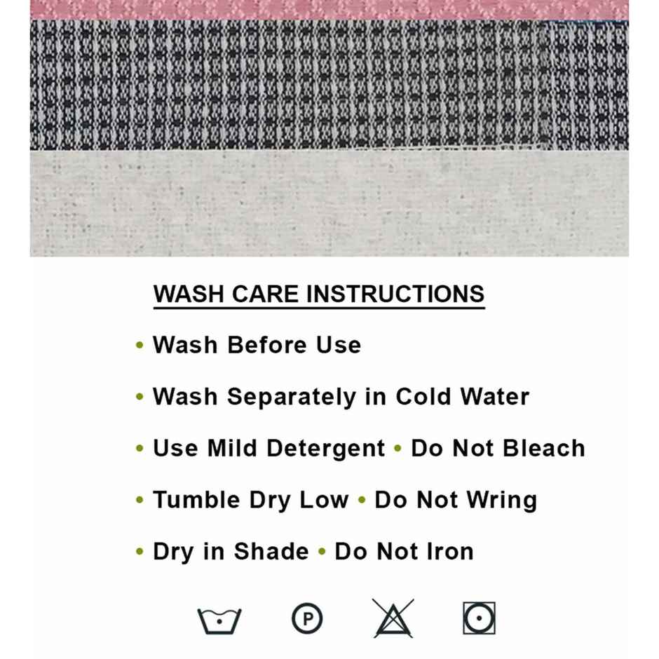 Casacraft by Pepperfry Pink Patterned 210 GSM Cotton Bath Towel