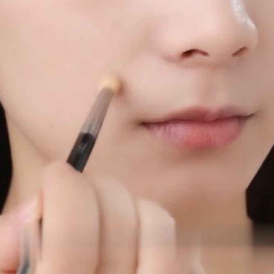 Concealer Brush
