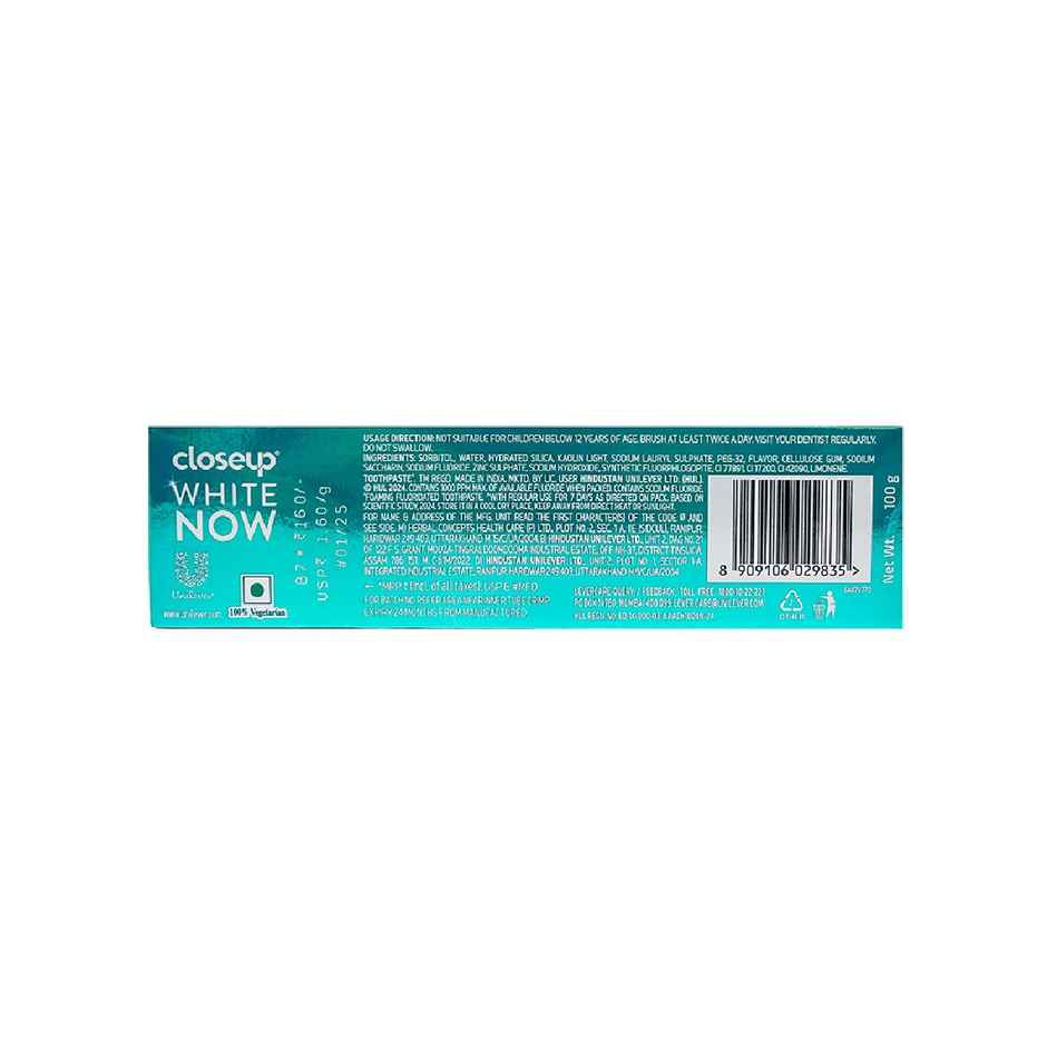 Closeup White Now Stain Eraser Toothpaste
