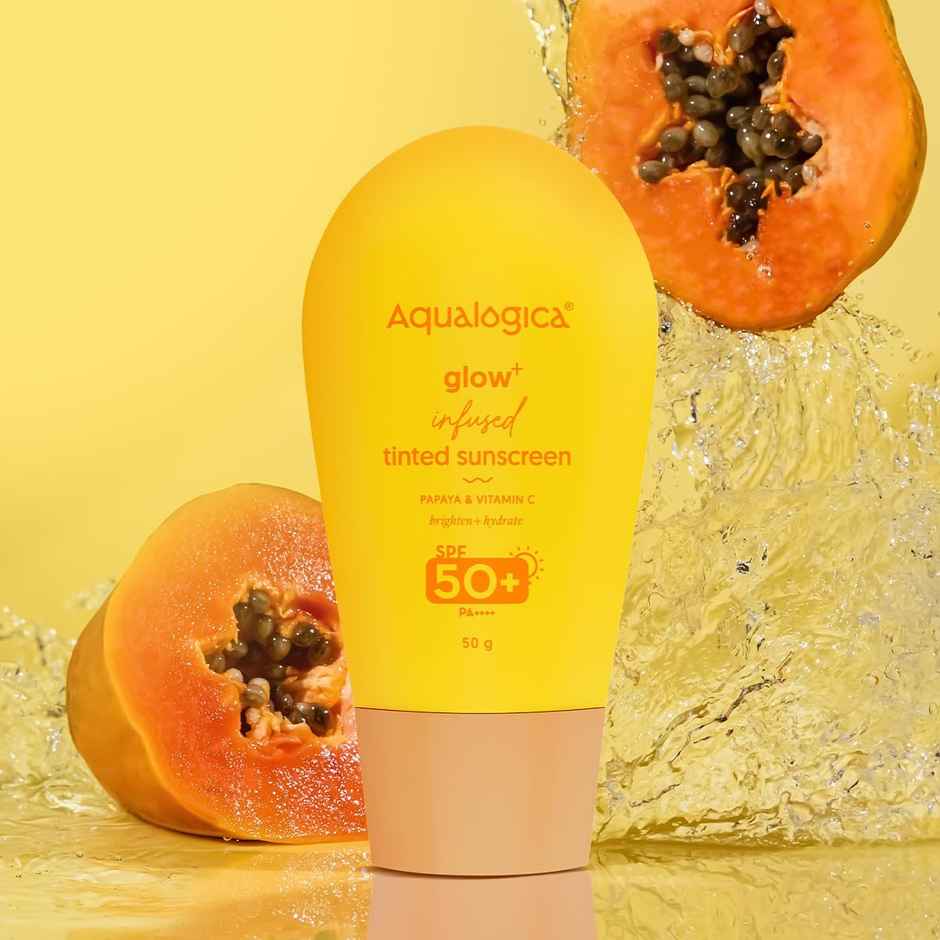 Aqualogica Glow+Infused Tinted Sunscreen with Papaya & Vitamin C SPF 50+ PA++++