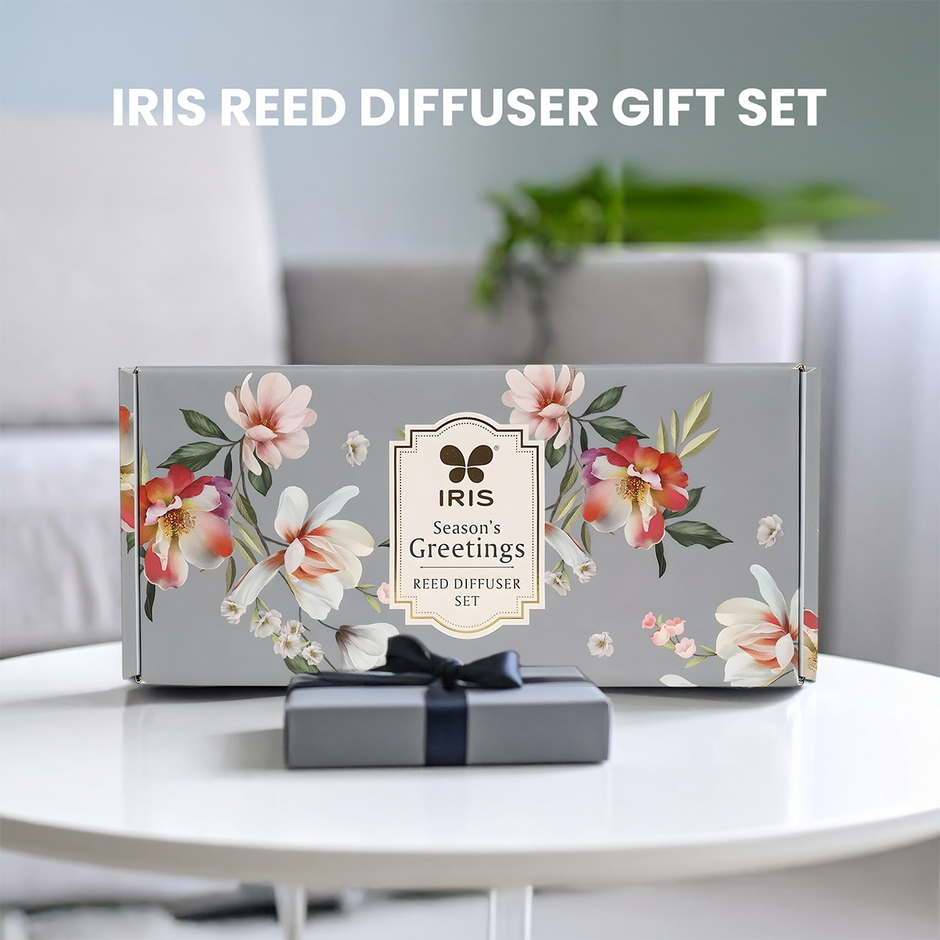 IRIS Reed Diffuser Gift Pack With 6 Assorted Oils And Reed Sticks