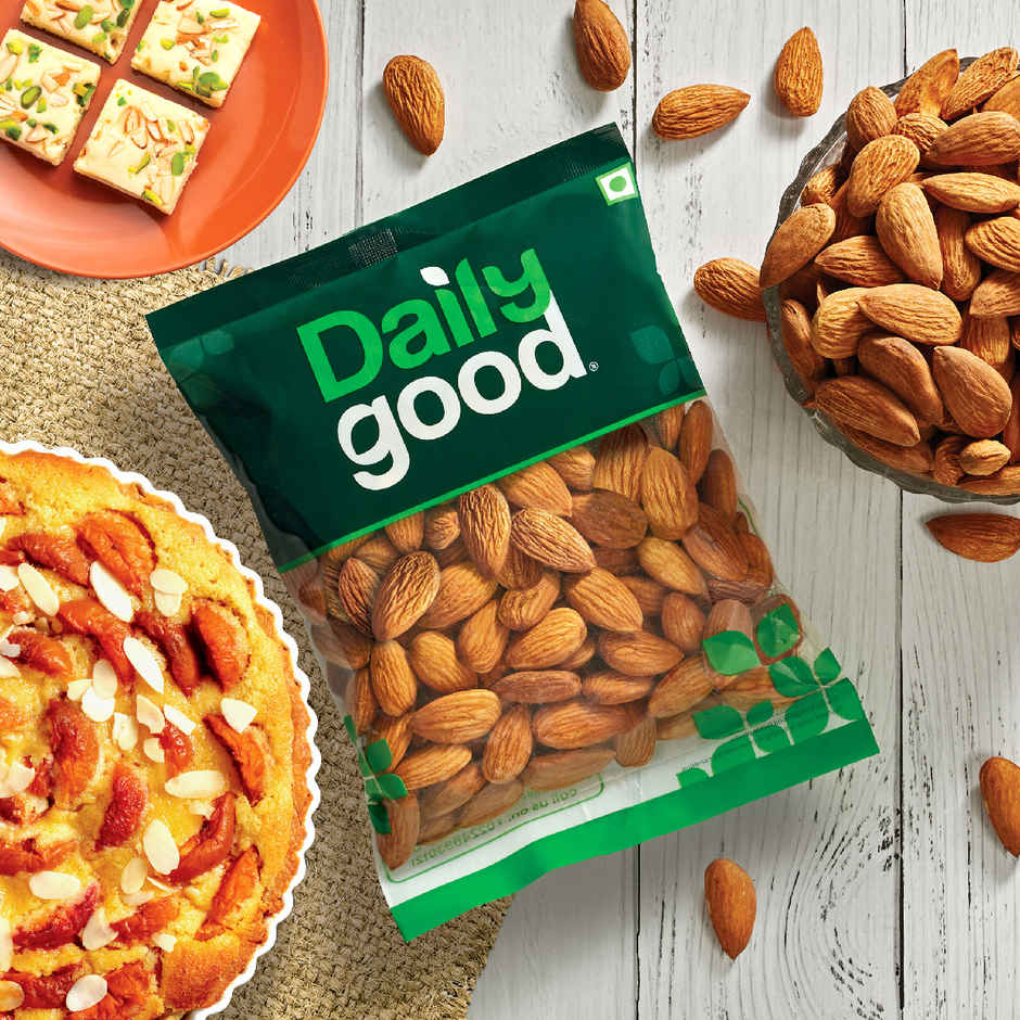Daily Good Almond / Badam (California)(100gms) & Daily Good Dried Dates(200gms) Combo