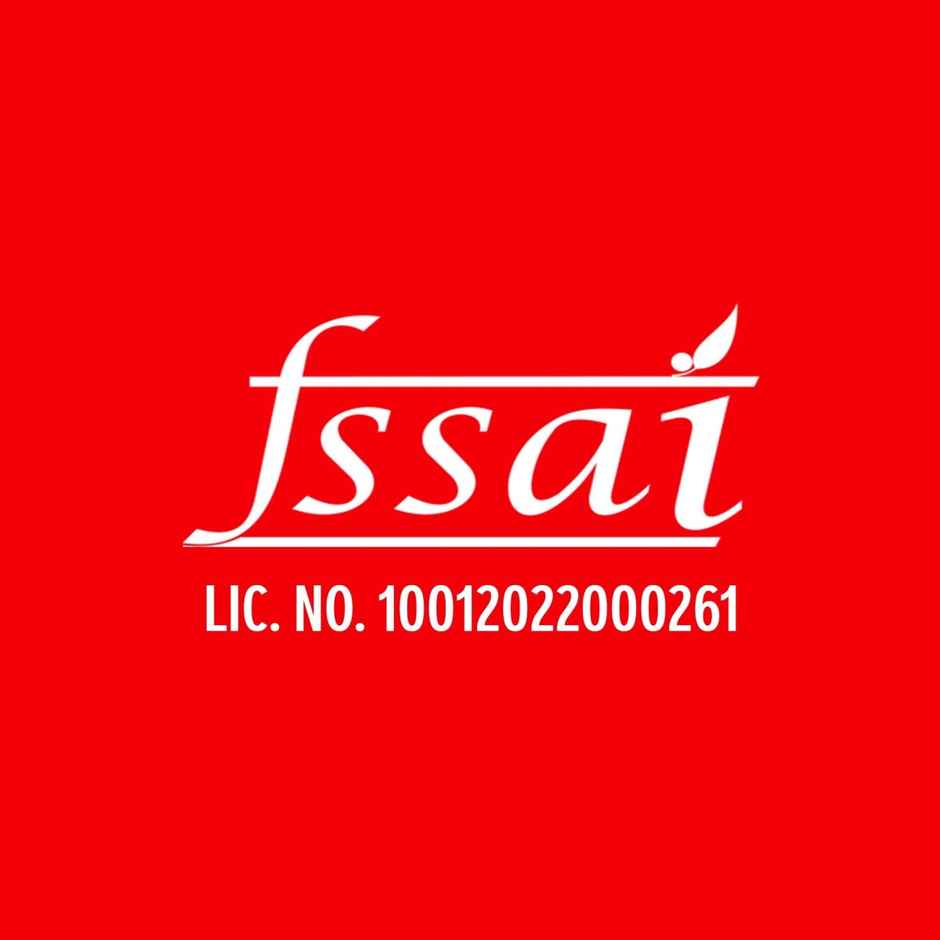 Too Yumm! Sour Cream & Onion Veggie Stix | Munching Snack | On-The-Go Munchies(75gms) & Coca-Cola Soft Drink(750ml) Combo