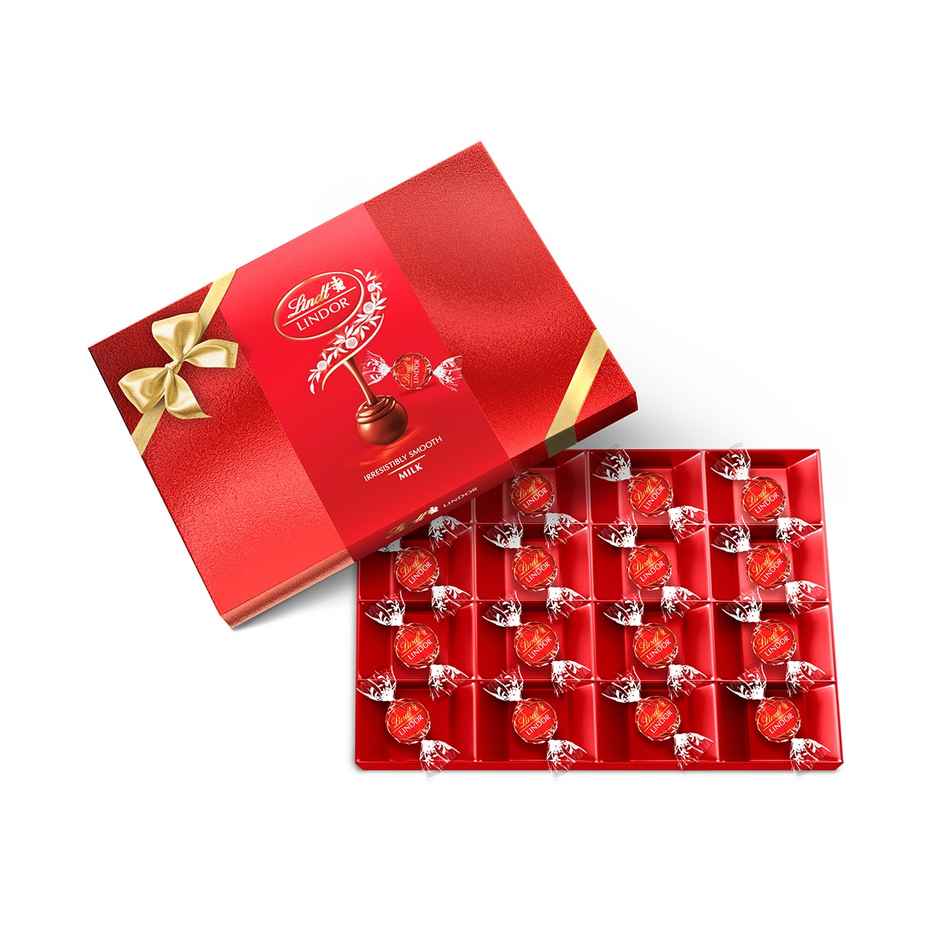 Lindt Lindor Milk | Smooth & Creamy Chocolate