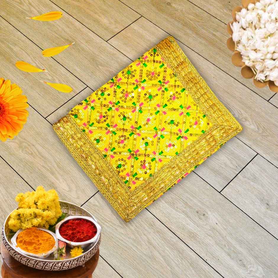 Mata Ki Chunri Floral | Yellow | 10 x 26 inch | Gullak