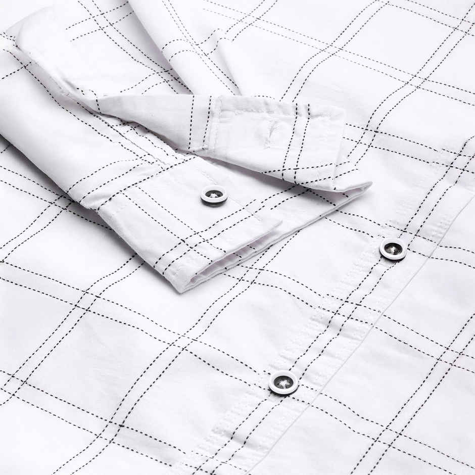 The Indian Garage Co Men's Regular Fit Checkered Casual Shirt | White - L