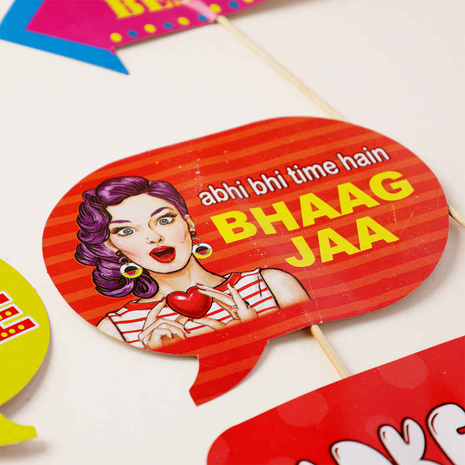 Oye Happy Mehandi Party Props