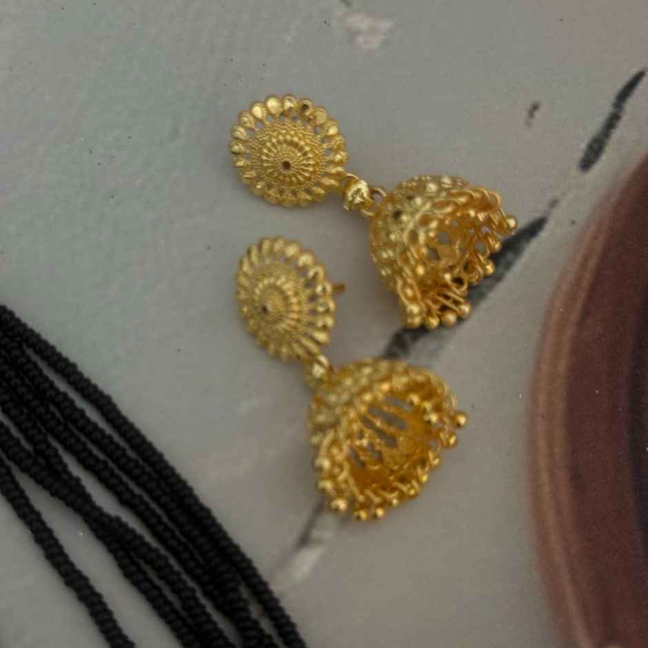 The Opal Factory Mangalsutra Black Beads with Jhumki Earrings and Round Kundan Pendant | Gold