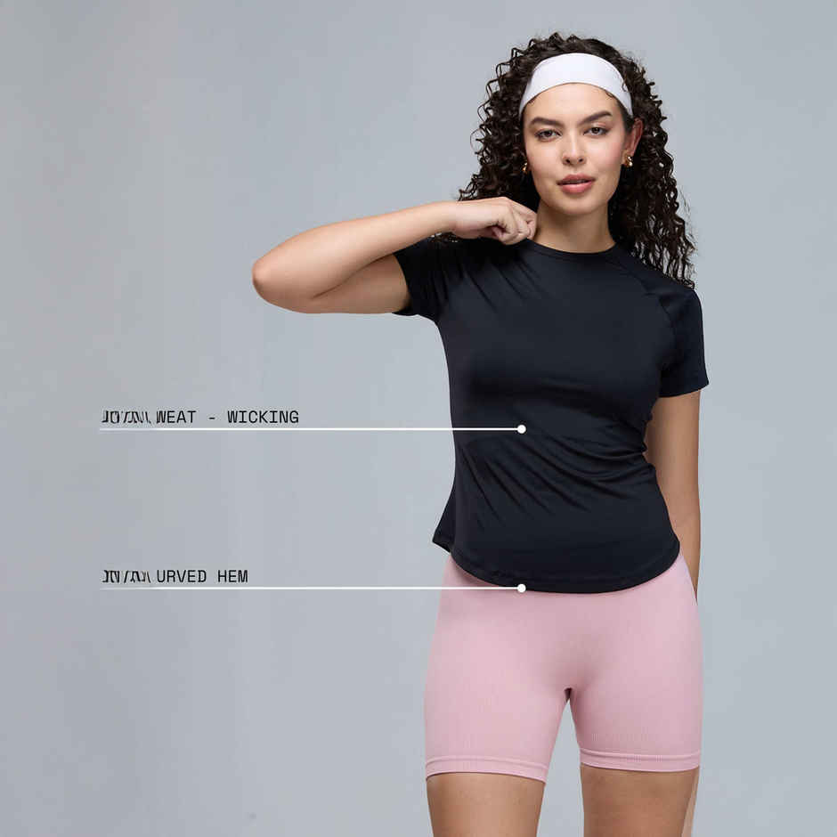 Cava Women's Training Tee | Black - M