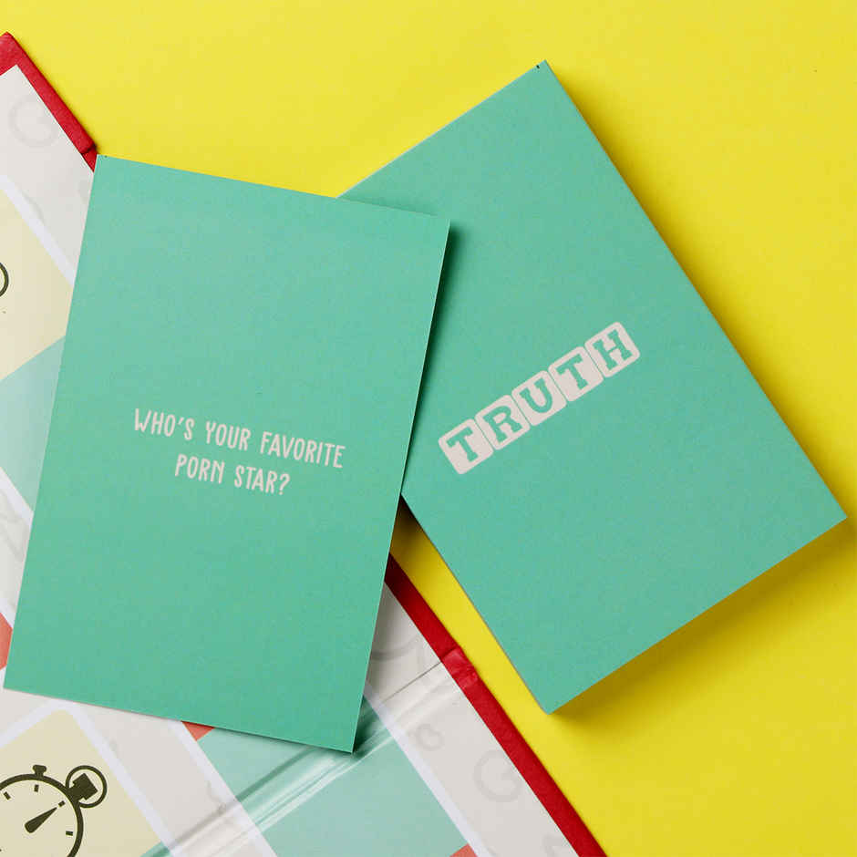 Dice and Spice Love Game | Oye Happy