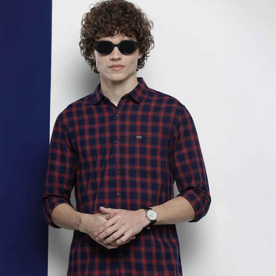 The Indian Garage Co Adult Men's Slim Fit Shirt | Navy & Red - M
