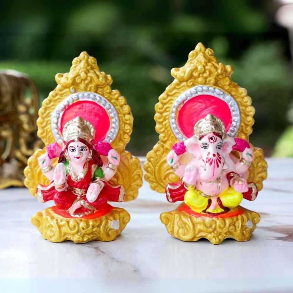 Traditional Mitti Laxmi Ganesh Idol | Handcrafted for Spiritual Elegance | 5.5 inch | Walton