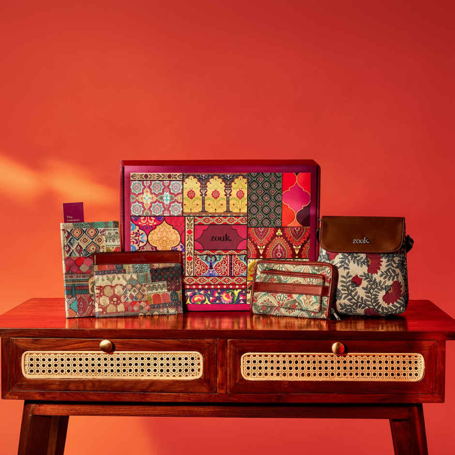 Zouk Gamthi Splendour Floral Gift Box for Women