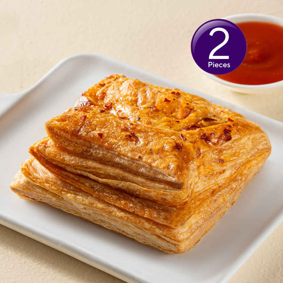 Veg Puff - 2 Pieces